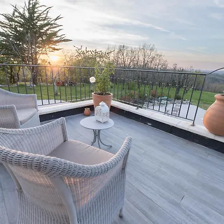 La Garenne D 'hotes فندق مبيت وإفطار Reilhaguet