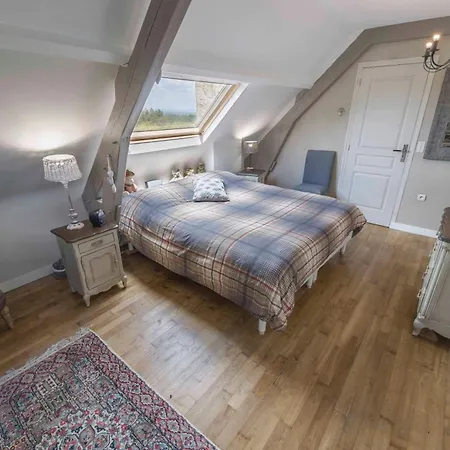 فندق مبيت وإفطار La Garenne D 'hotes Reilhaguet